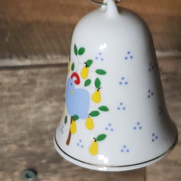 1988 Lillian Vernon Bell Ornament - A Partridge In a Pear Tree - Picture 3 of 6